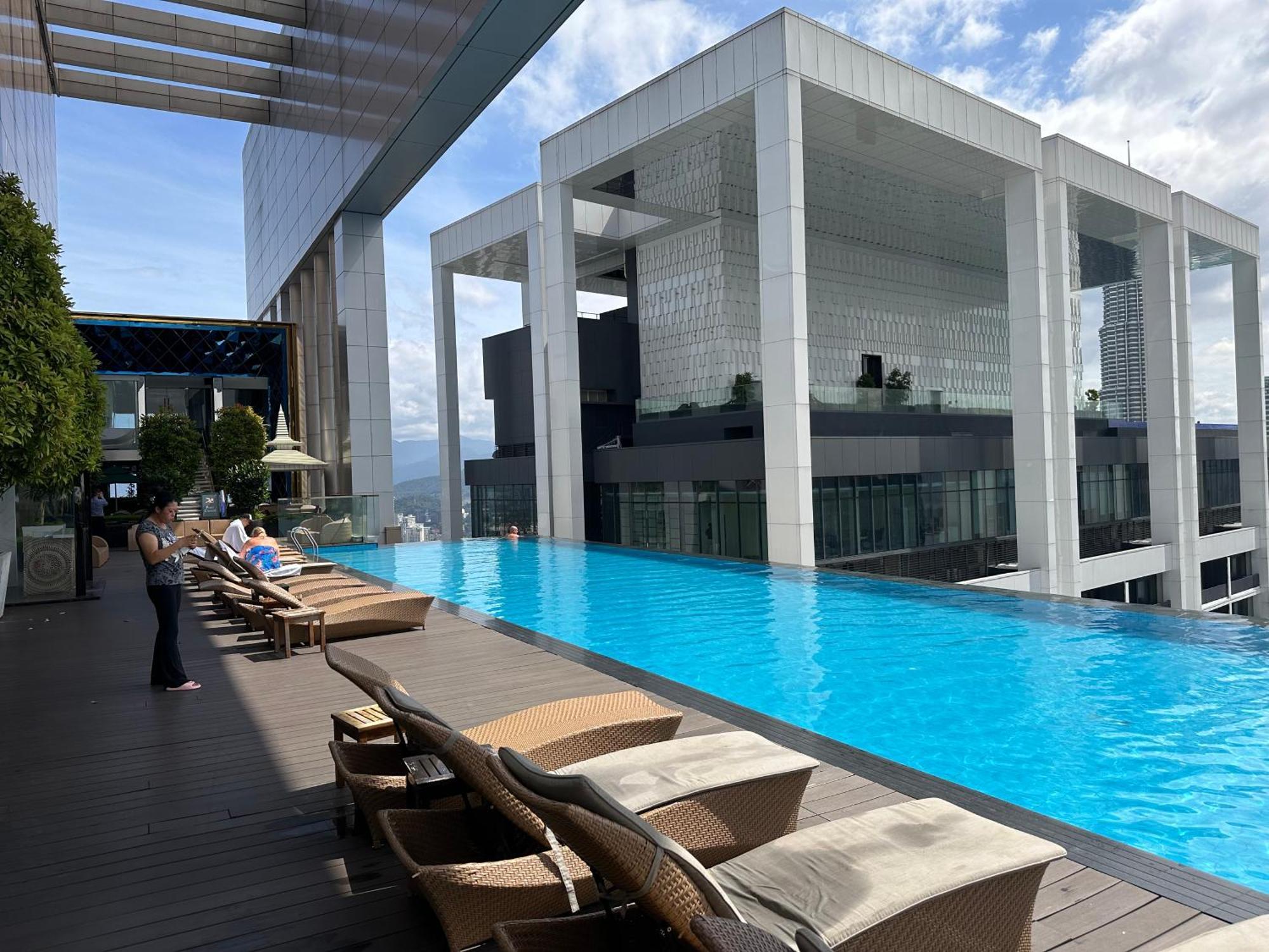 The Platinum Kuala Lumpur By Crown Suites Esterno foto